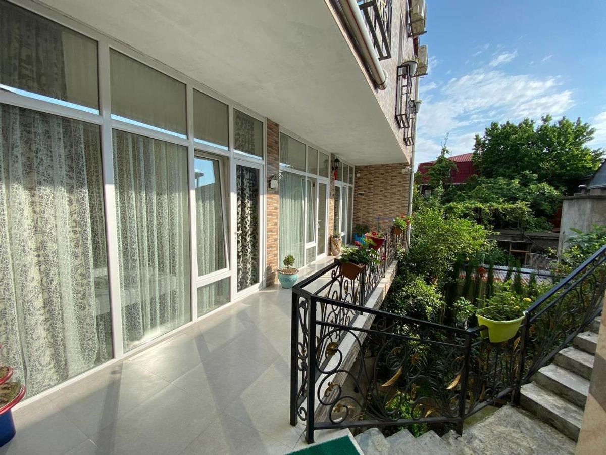 Guest House Ocean Force Batumi Exterior foto