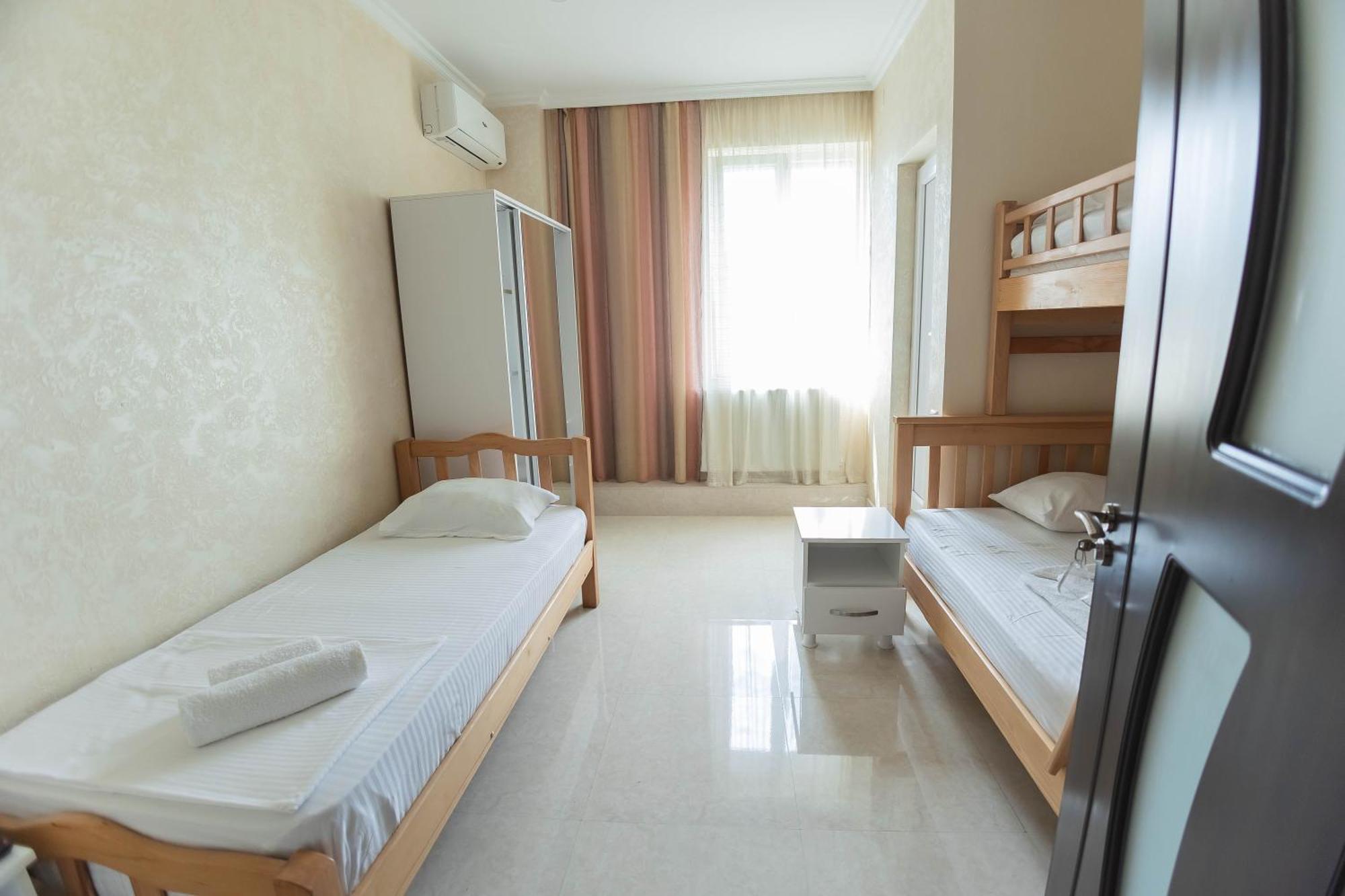 Guest House Ocean Force Batumi Exterior foto