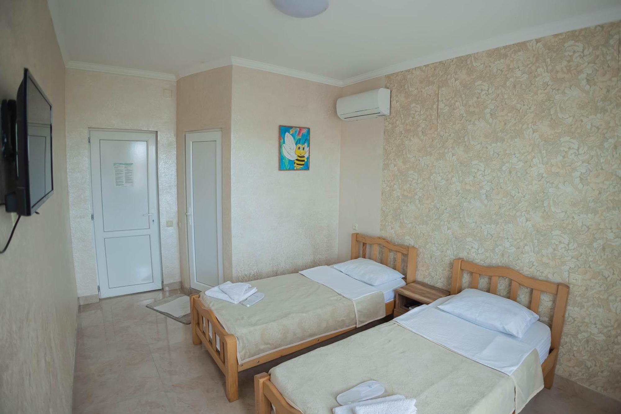 Guest House Ocean Force Batumi Exterior foto